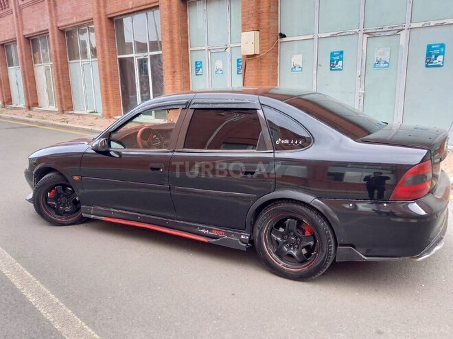 Opel Vectra 1996, 180,000 km - 2.0 l - Gəncə