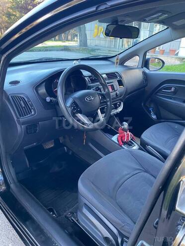Kia Rio 2013, 224,000 km - 1.4 л - Bakı