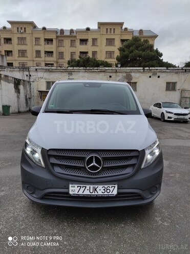 Mercedes Vito 2018, 328,000 km - 2.2 l - Bakı