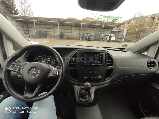 Mercedes Vito 2018, 328,000 km - 2.2 l - Bakı