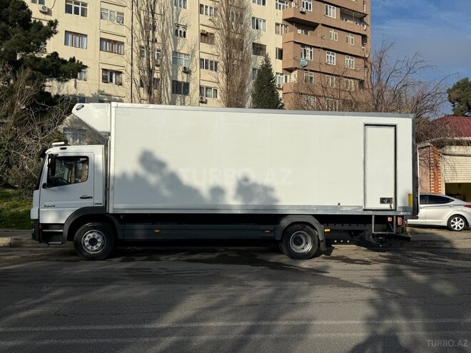 Mercedes  2007, 312,471 km - 6.4 л - Bakı