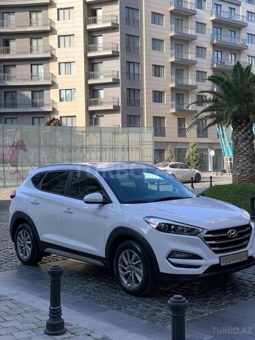 Hyundai Tucson 2017, 93,400 km - 2.0 l - Bakı