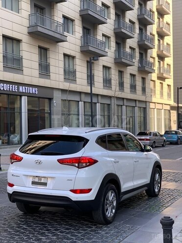 Hyundai Tucson 2017, 93,400 km - 2.0 l - Bakı