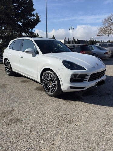 Porsche Cayenne S-16