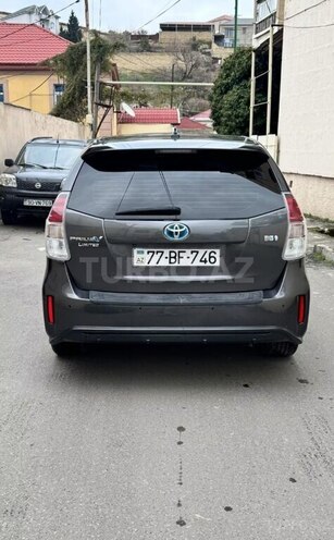 Toyota Prius 2018, 500,000 km - 1.8 l - Bakı