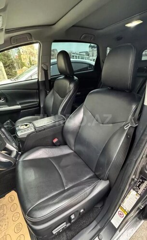 Toyota Prius 2018, 500,000 km - 1.8 l - Bakı
