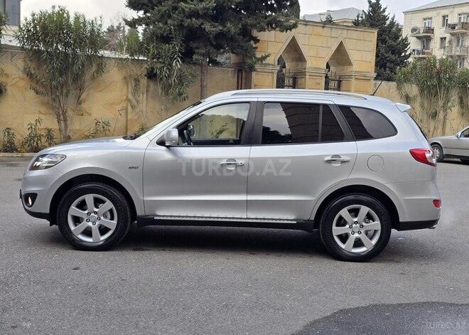 Hyundai Santa Fe 2010, 221,500 km - 2.0 l - Bakı