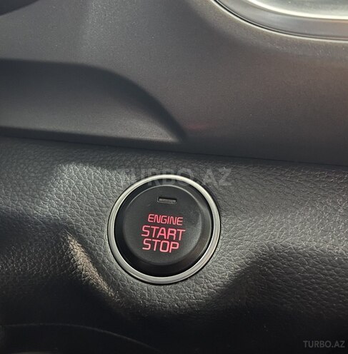 Kia Stonic 2018, 167,000 km - 1.6 l - Sumqayıt