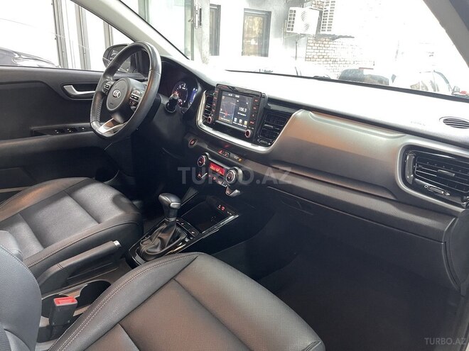 Kia Stonic 2018, 167,000 km - 1.6 l - Sumqayıt
