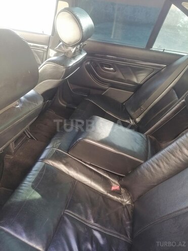BMW 525 2000, 300,000 km - 2.5 л - Bakı