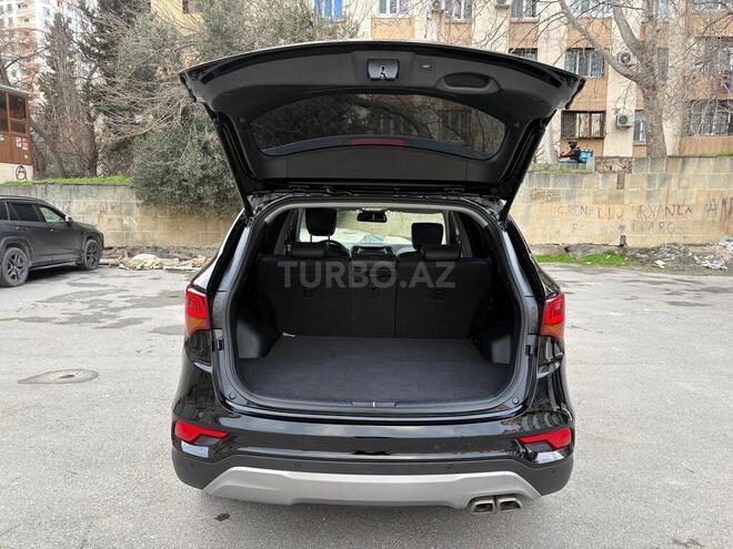 Hyundai Santa Fe-11