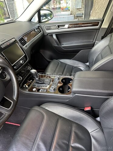 Volkswagen Touareg 2014, 203,000 km - 3.6 l - Bakı