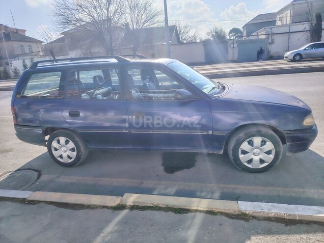 Opel Astra 1996, 276,388 km - 2.0 l - Sumqayıt