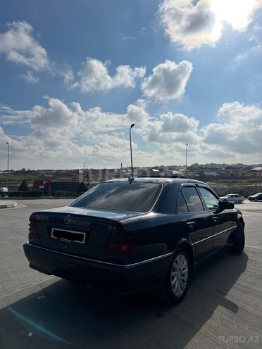 Mercedes C 180-4