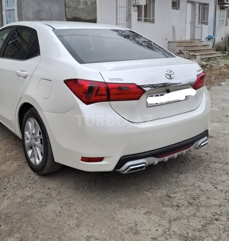 Toyota Corolla 2013, 190,000 km - 1.6 l - Gəncə