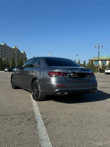 Mercedes E 300 4MATIC 2022, 54,800 km - 2.0 l - Sumqayıt