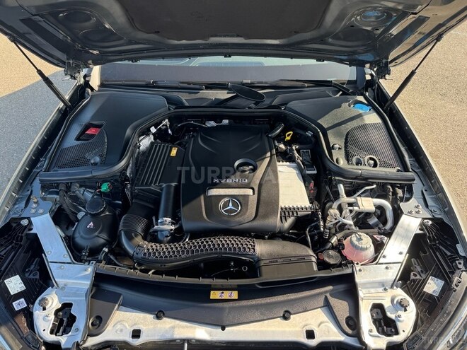 Mercedes E 300 4MATIC 2022, 54,800 km - 2.0 l - Sumqayıt
