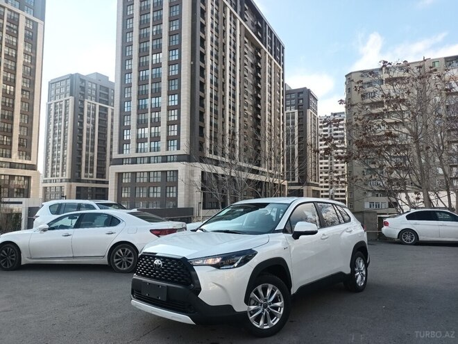 Toyota Corolla Cross-1