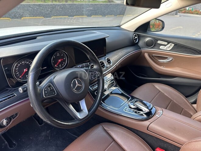 Mercedes E 200 d 2017, 178,000 km - 2.0 l - Bakı