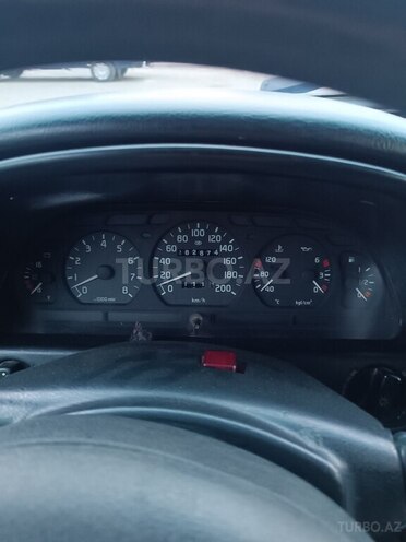 GAZ 31105 2005, 283,000 km - 2.3 l - Gəncə