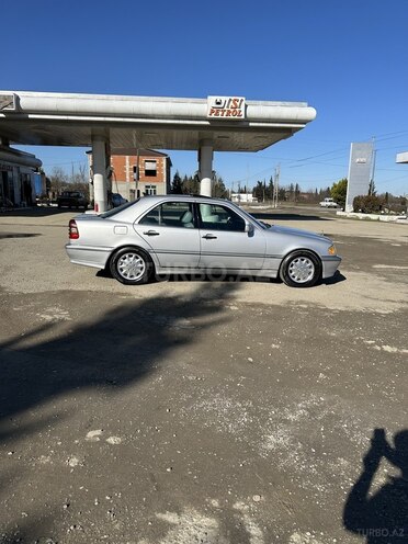 Mercedes C 230 1997, 235,666 km - 2.3 l - Masallı