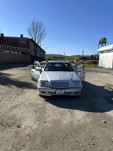 Mercedes C 230 1997, 235,666 km - 2.3 l - Masallı