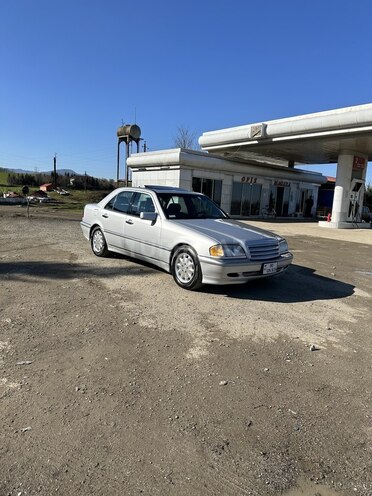 Mercedes C 230 1997, 235,666 km - 2.3 l - Masallı