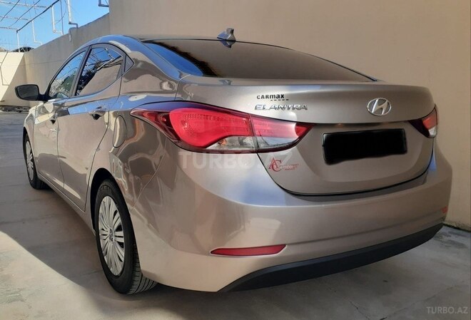 Hyundai Elantra 2015, 143,000 km - 1.8 л - Yevlax