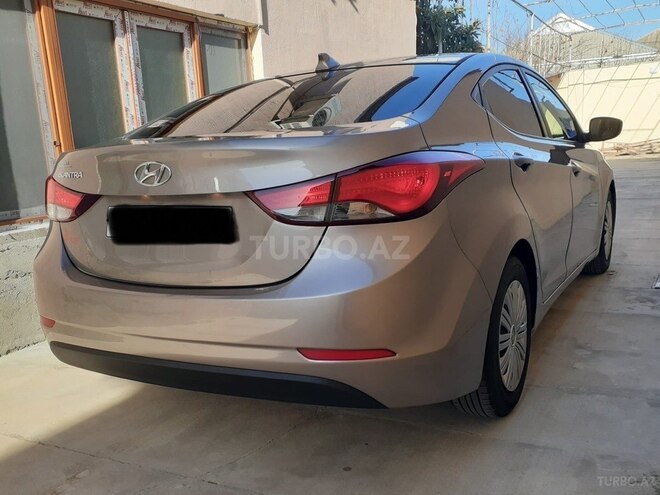 Hyundai Elantra 2015, 143,000 km - 1.8 л - Yevlax