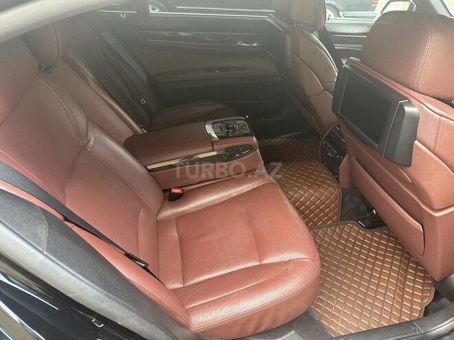 BMW 750 2011, 218,900 km - 4.4 l - Bakı