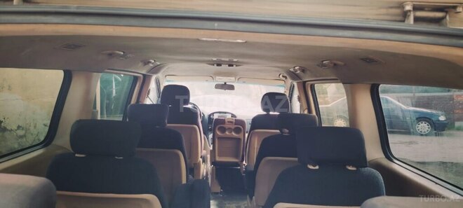 Hyundai H-1 2009, 500,000 km - 2.5 l - Bakı