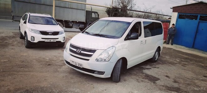 Hyundai H-1 2009, 500,000 km - 2.5 l - Bakı