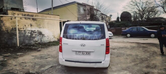 Hyundai H-1 2009, 500,000 km - 2.5 l - Bakı
