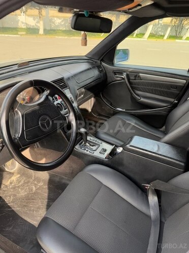 Mercedes C 230 1999, 253,000 km - 2.3 l - Bakı