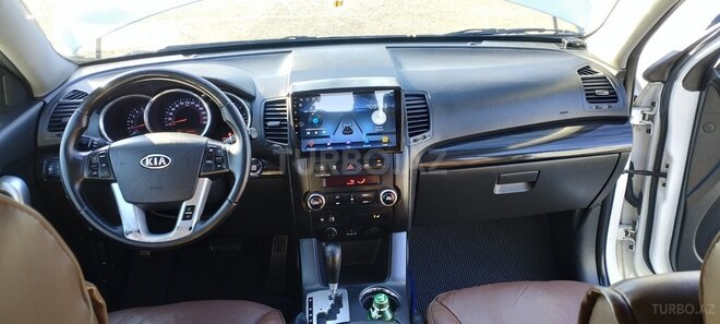Kia Sorento 2010, 105,082 km - 2.0 л - Oğuz