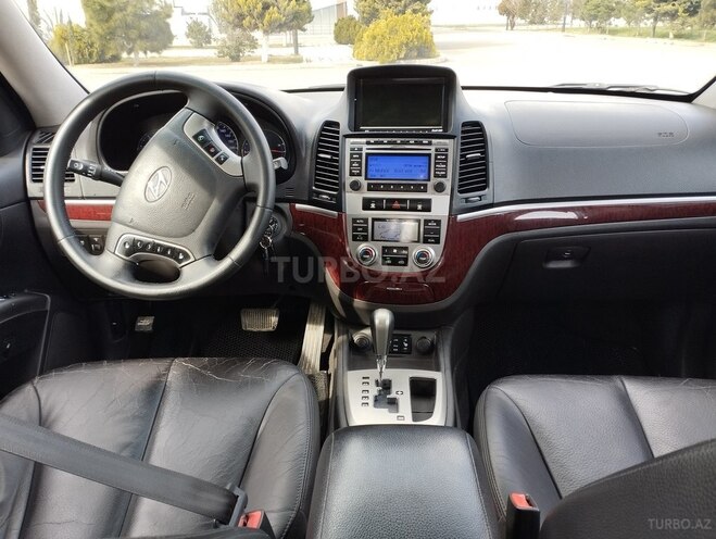 Hyundai Santa Fe 2009, 200,370 km - 2.0 l - Saatlı