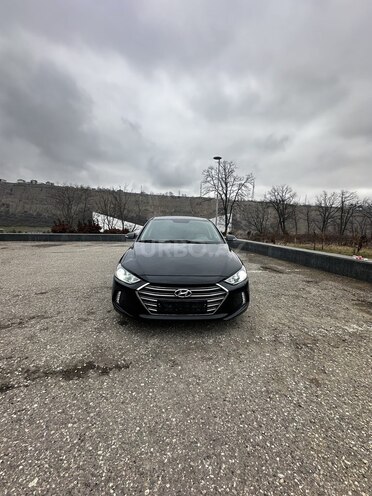 Hyundai Elantra 2016, 208,518 km - 2.0 l - Quba