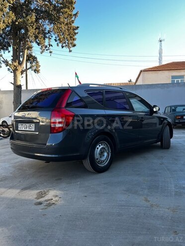 Kia Ceed 2008, 266,593 km - 1.6 l - Biləsuvar
