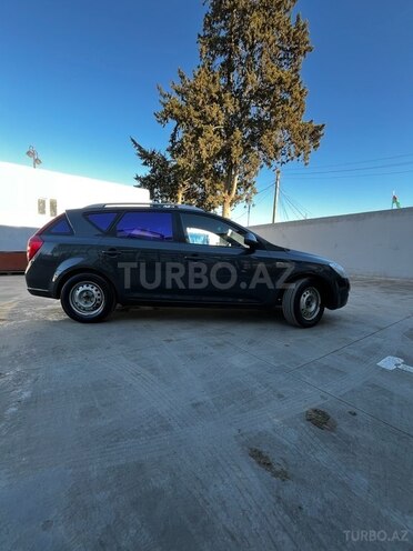 Kia Ceed 2008, 266,593 km - 1.6 l - Biləsuvar