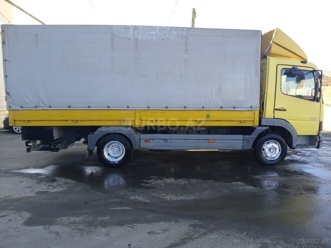 Mercedes Atego 817 1999, 942,423 km - 4.3 l - Cəlilabad