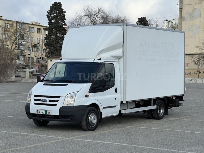 Ford Transit-2