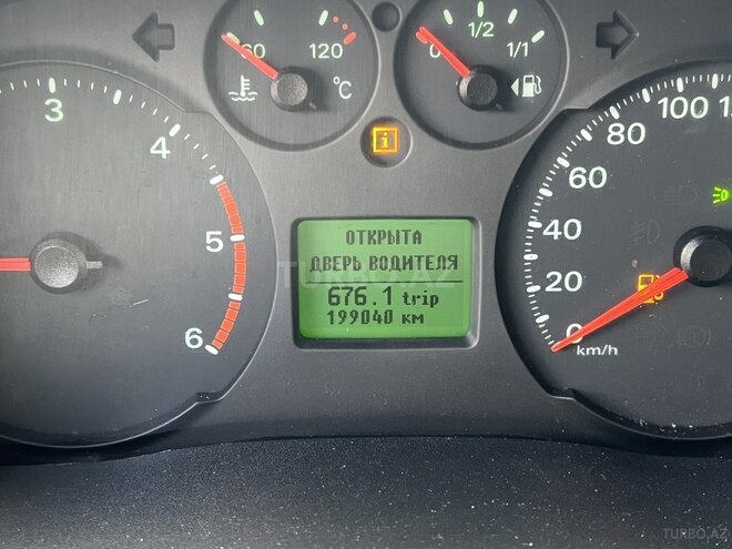 Ford Transit-12