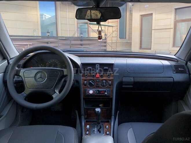 Mercedes C 180 1996, 379,000 km - 1.8 l - Bakı