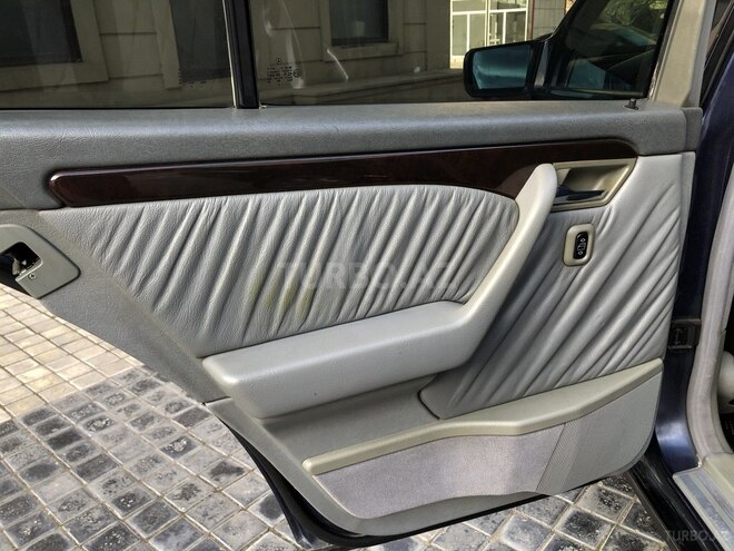 Mercedes C 180 1996, 379,000 km - 1.8 l - Bakı