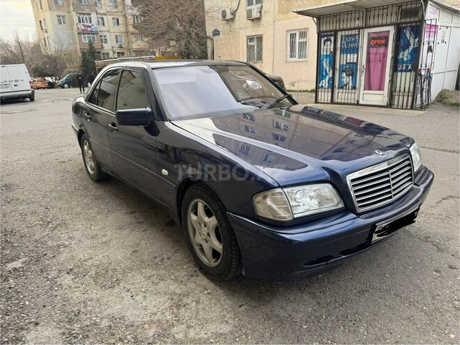 Mercedes C 200 1999, 230,000 km - 2.0 l - Bakı