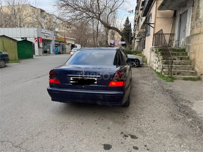 Mercedes C 200 1999, 230,000 km - 2.0 l - Bakı