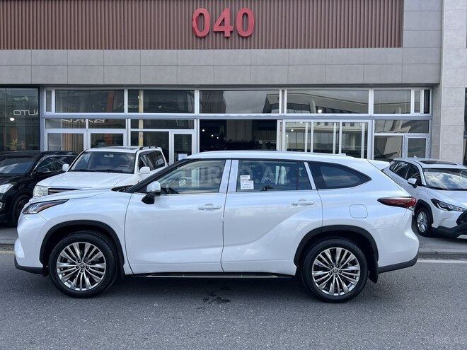 Toyota Highlander 2024, 0 km - 2.5 л - Bakı