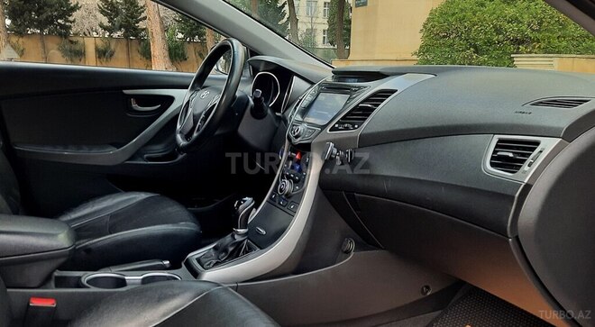 Hyundai Elantra 2014, 130,000 km - 1.8 л - Bakı