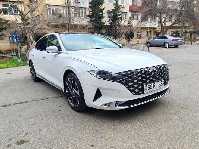 Hyundai Grandeur 2022, 27,770 km - 2.5 l - Bakı