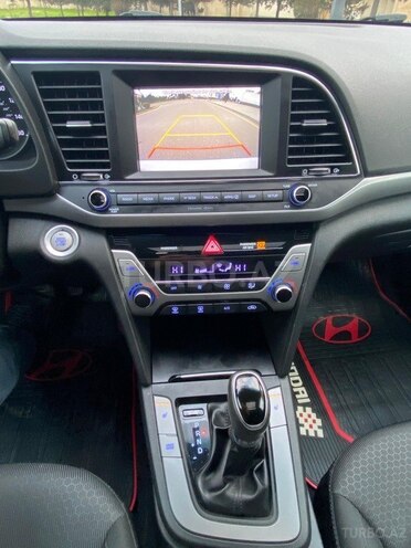 Hyundai Elantra 2017, 28,000 km - 2.0 л - Bakı